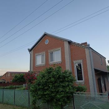 Продается Дом, 190 м²