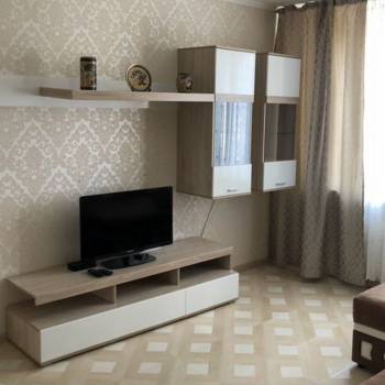 Продается 1-комнатная квартира, 38 м²