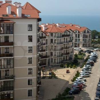 Продается 1-комнатная квартира, 49,6 м²