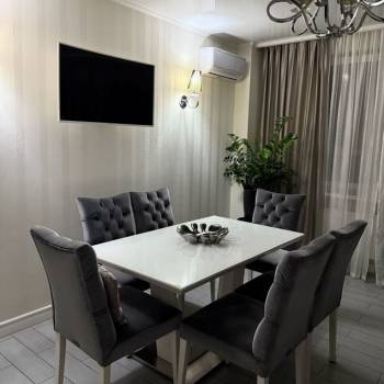 Продается 2-х комнатная квартира, 72 м²