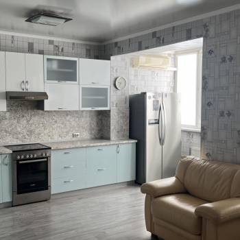 Сдается 1-комнатная квартира, 38 м²
