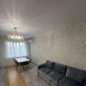 Продается 2-х комнатная квартира, 76,4 м²