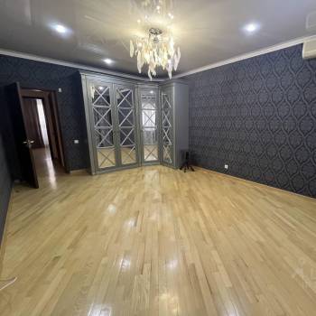 Продается Многокомнатная квартира, 146 м²