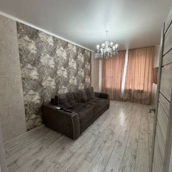 Продается 1-комнатная квартира, 40 м²