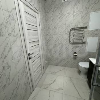 Продается 1-комнатная квартира, 40 м²