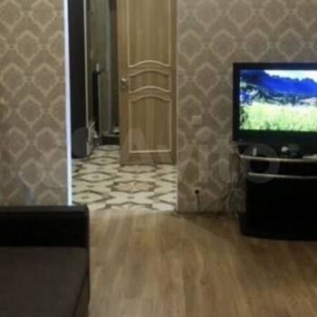 Продается Многокомнатная квартира, 83,6 м²