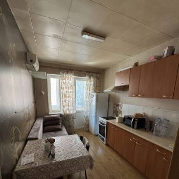 Продается 1-комнатная квартира, 37,9 м²