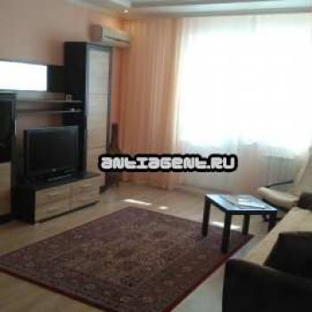 Сдается 1-комнатная квартира, 60 м²