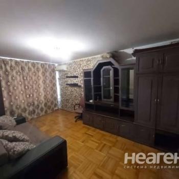 Сдается 1-комнатная квартира, 38 м²