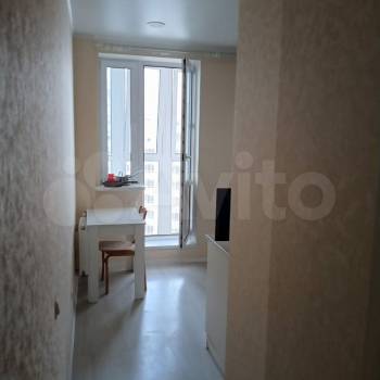 Продается 1-комнатная квартира, 37 м²