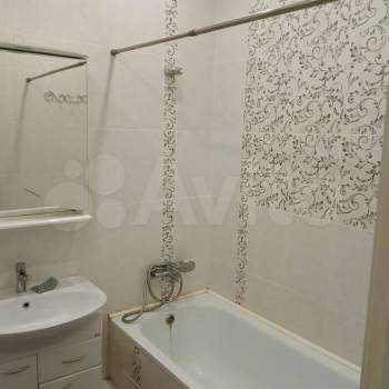 Продается 1-комнатная квартира, 37 м²