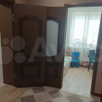 Продается 1-комнатная квартира, 41 м²