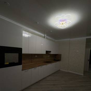 Продается 3-х комнатная квартира, 57,6 м²