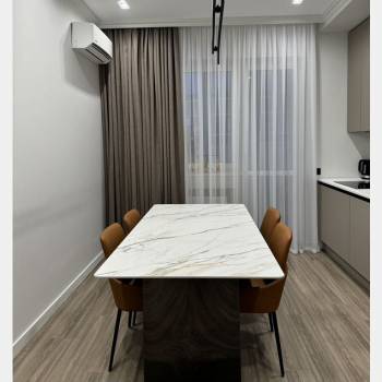 Продается 2-х комнатная квартира, 80 м²