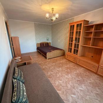 Сдается 1-комнатная квартира, 39 м²