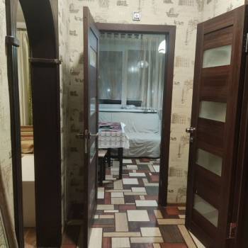 Продается 1-комнатная квартира, 37 м²