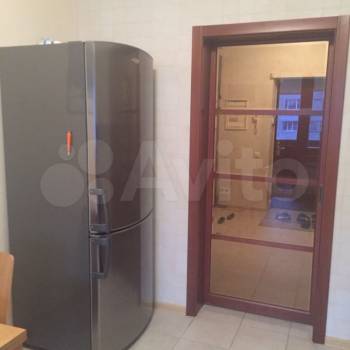 Сдается 2-х комнатная квартира, 72 м²