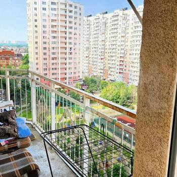 Продается 2-х комнатная квартира, 75,5 м²
