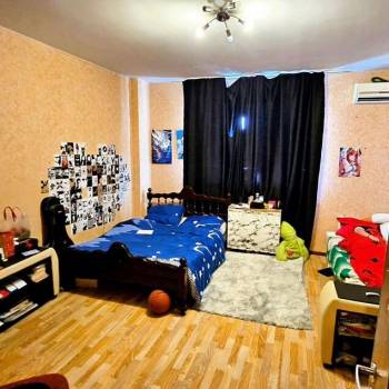Продается 2-х комнатная квартира, 75,5 м²