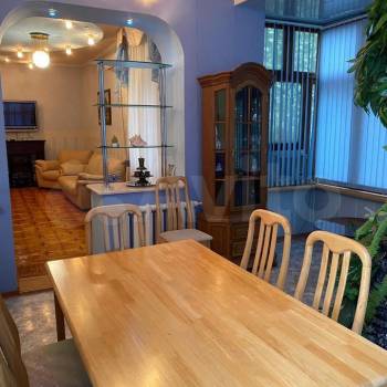 Продается Многокомнатная квартира, 144,4 м²