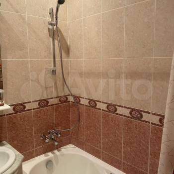 Продается Многокомнатная квартира, 144,4 м²