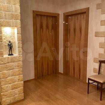 Продается Многокомнатная квартира, 144,4 м²