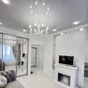 Продается 1-комнатная квартира, 35 м²