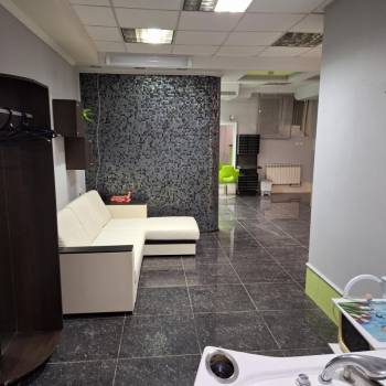 Продается Нежилое помещение, 83 м²