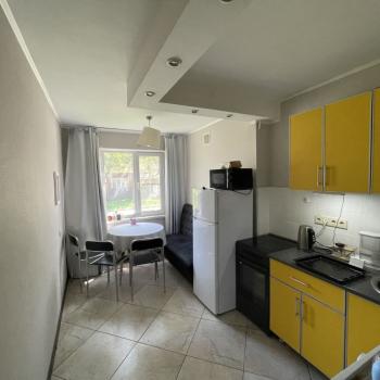 Продается 1-комнатная квартира, 32 м²