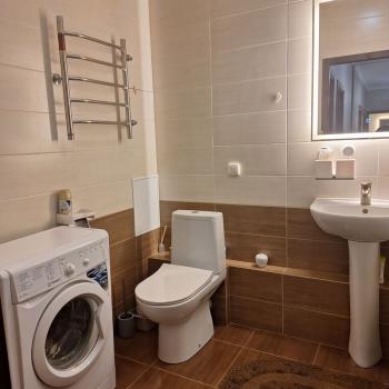 Сдается 1-комнатная квартира, 42 м²