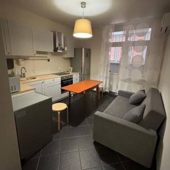 Продается 1-комнатная квартира, 42,4 м²