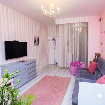 Продается 1-комнатная квартира, 43 м²