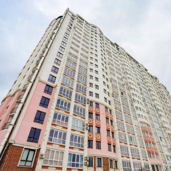 Продается 1-комнатная квартира, 43 м²