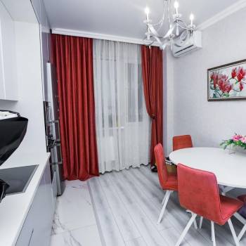 Продается 1-комнатная квартира, 43 м²