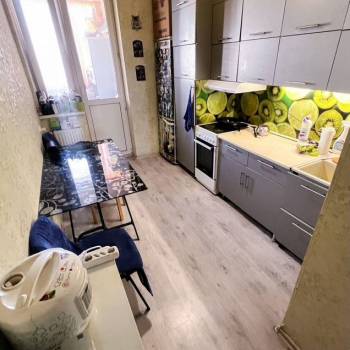 Продается 3-х комнатная квартира, 58,1 м²