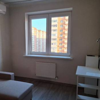 Продается 1-комнатная квартира, 32 м²