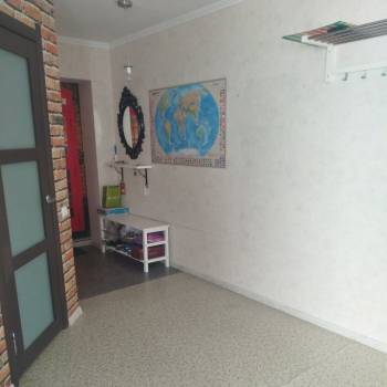 Продается 1-комнатная квартира, 47 м²