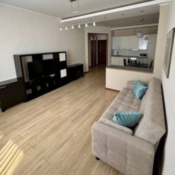 Сдается Многокомнатная квартира, 85 м²