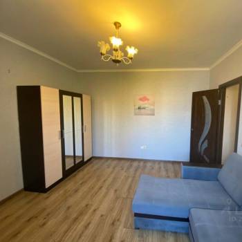 Сдается 1-комнатная квартира, 36 м²