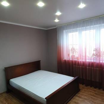 Продается 1-комнатная квартира, 38 м²