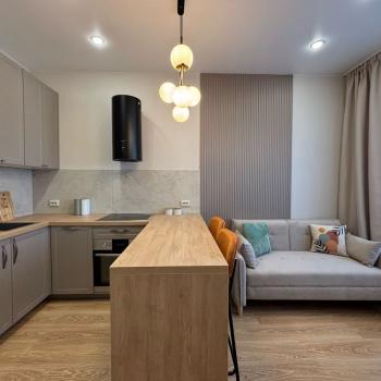 Продается 1-комнатная квартира, 51,2 м²