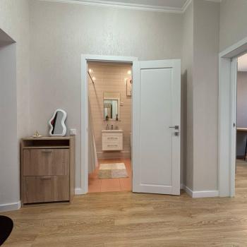 Продается 1-комнатная квартира, 51,2 м²