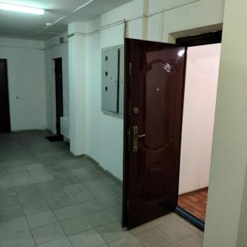 Продается 1-комнатная квартира, 38 м²