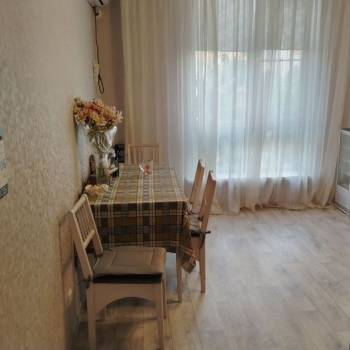 Продается 2-х комнатная квартира, 58 м²