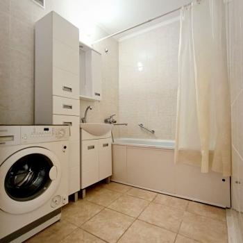 Продается 2-х комнатная квартира, 65,3 м²