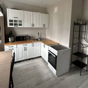 Продается 1-комнатная квартира, 32 м²