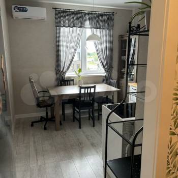 Продается 1-комнатная квартира, 32 м²