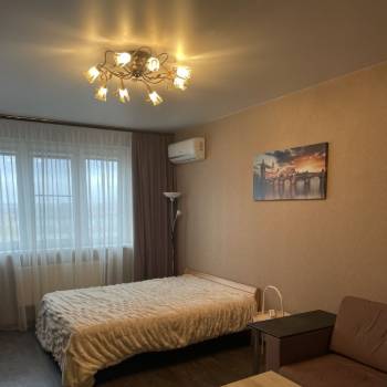 Продается 1-комнатная квартира, 38 м²