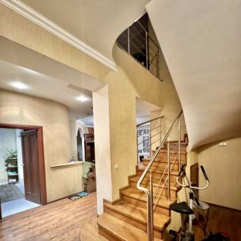 Продается Дом, 250 м²