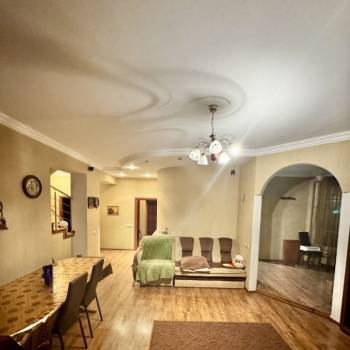 Продается Дом, 250 м²